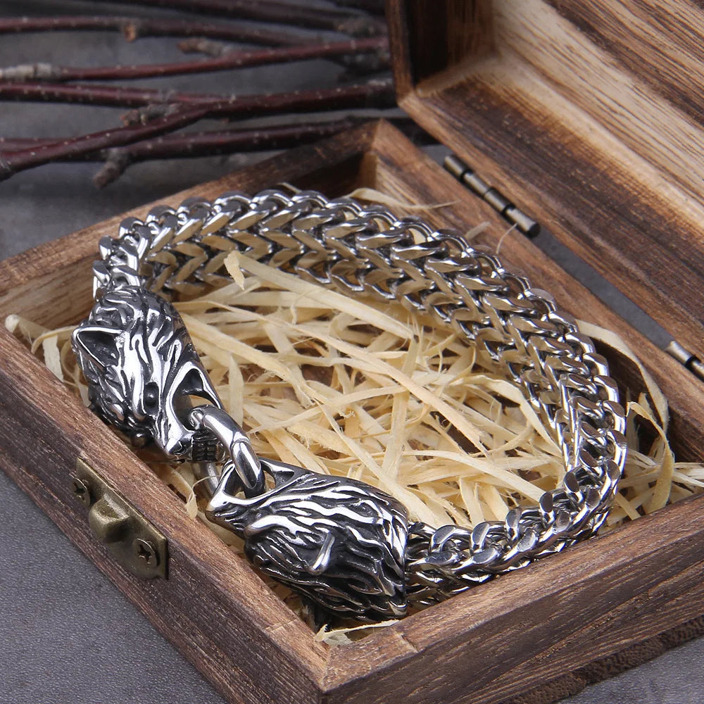 Viking Wolf Head Bracelet – Stainless Steel Franco Chain